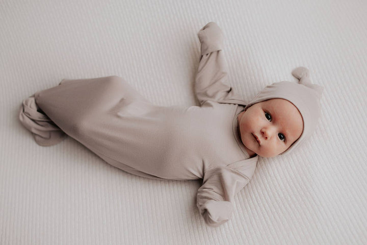 Bamboo Harbor Mist Taupe Knotted Gown: Gown & Hat