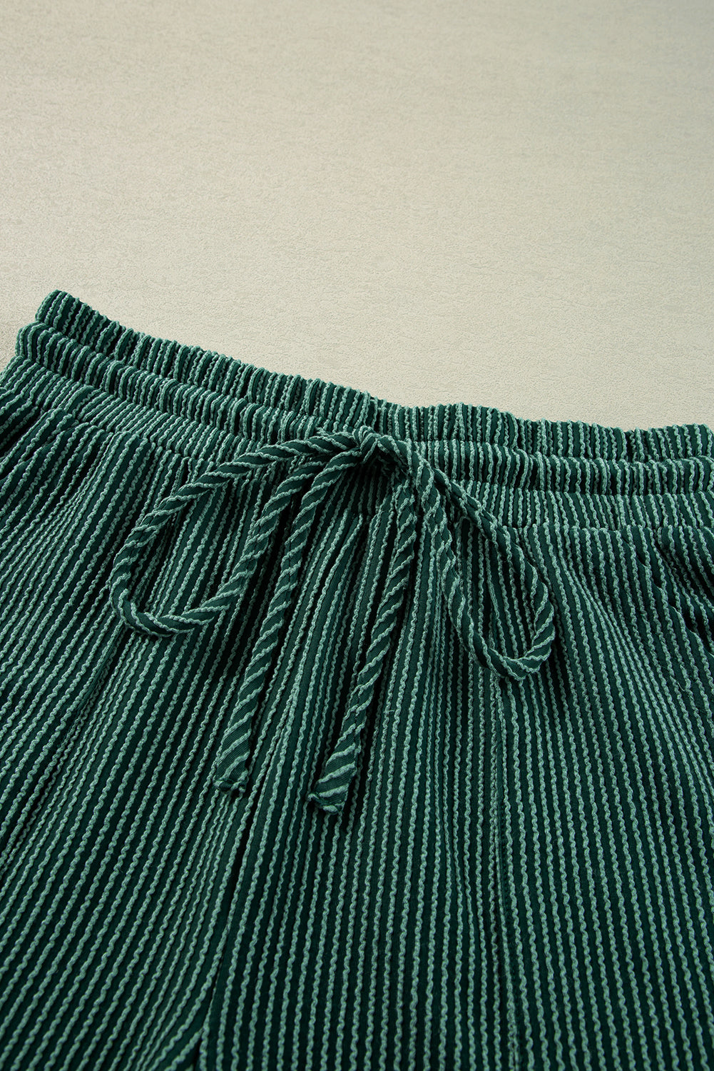 “MERRY" Holiday Lounge Set – Festive Long Sleeve Top & Drawstring Shorts