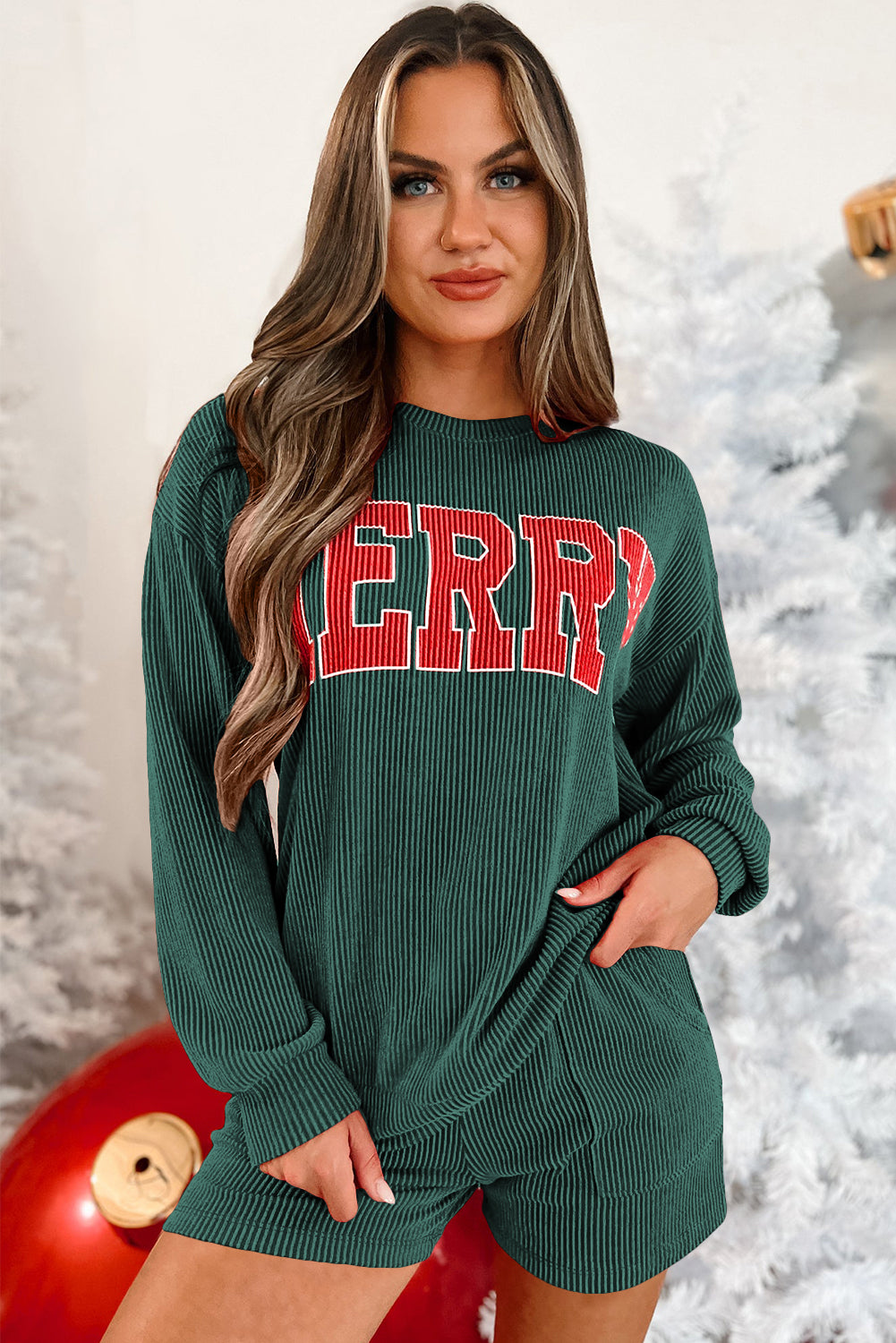 “MERRY" Holiday Lounge Set – Festive Long Sleeve Top & Drawstring Shorts