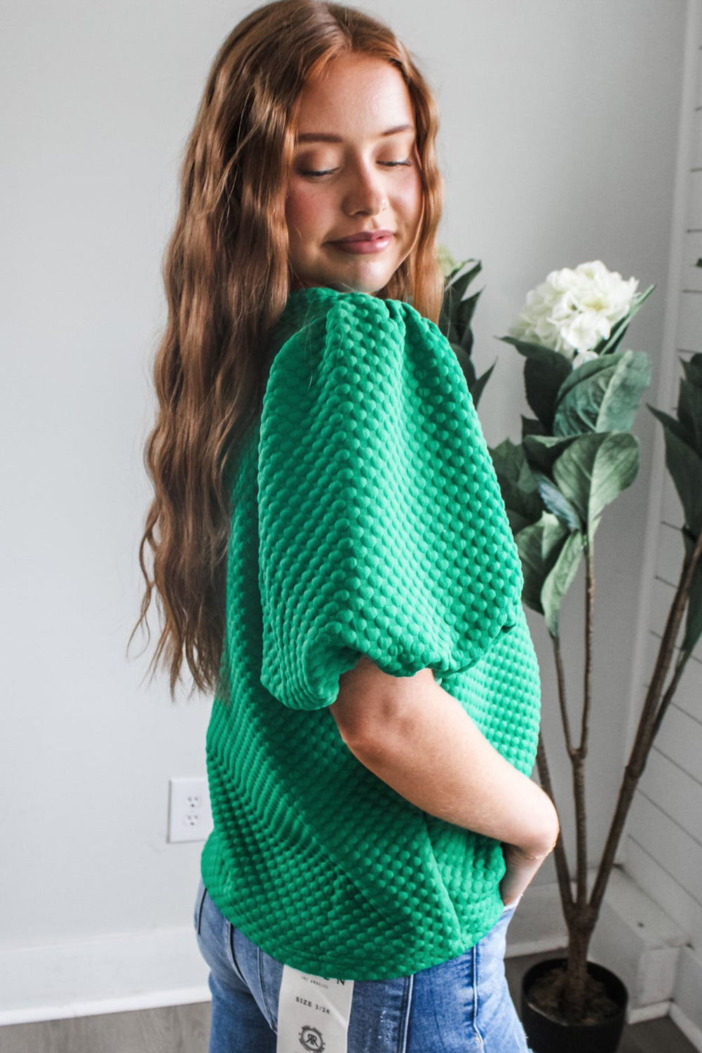 Emerald Pop Textured Puff-Sleeve Top 💚