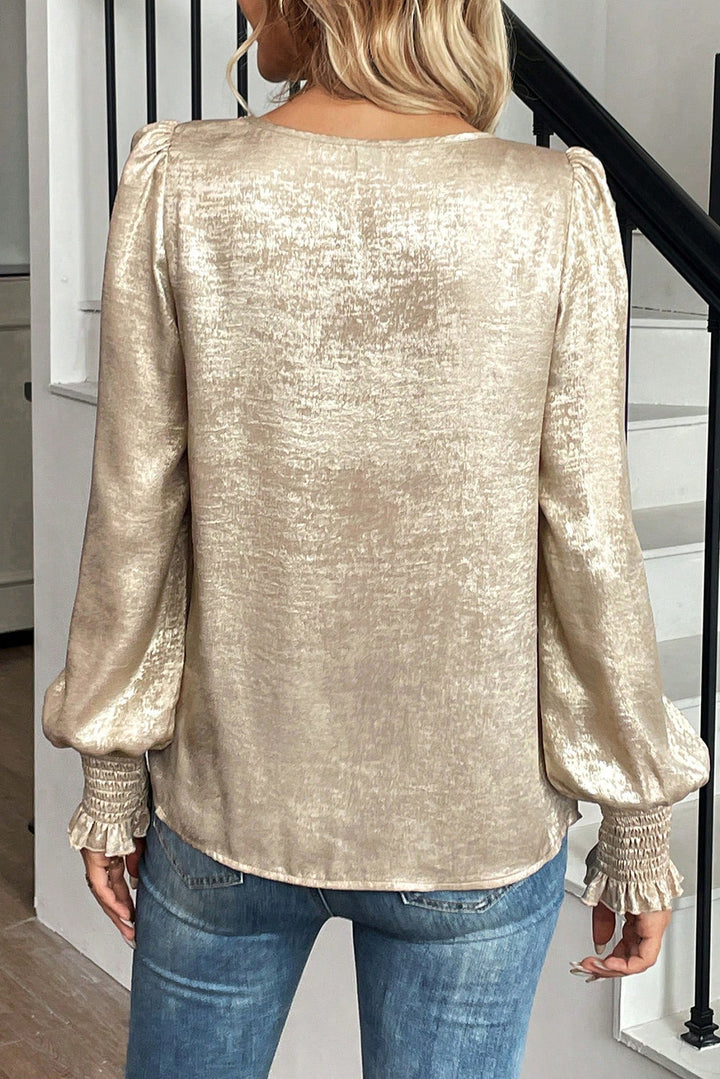 ✨ Luke & Estelle “Golden Hour Glam” Metallic Balloon Sleeve Top ✨