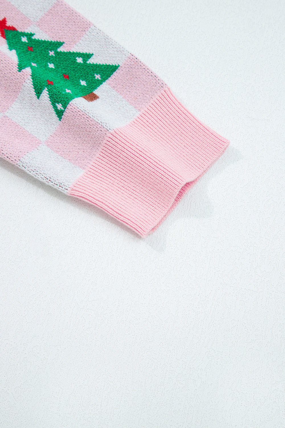 🎄🎅🏻Luke & Estelle “Candy Cane Dreams Checkered Christmas Cardigan” – Pink & White (OR) Red & White