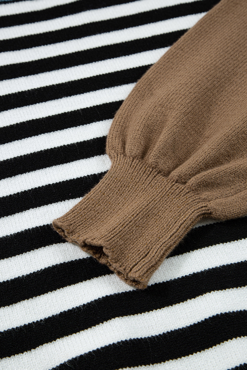 Harbor Stripe Contrast Knit—Color-Block Crew Neck Sweater