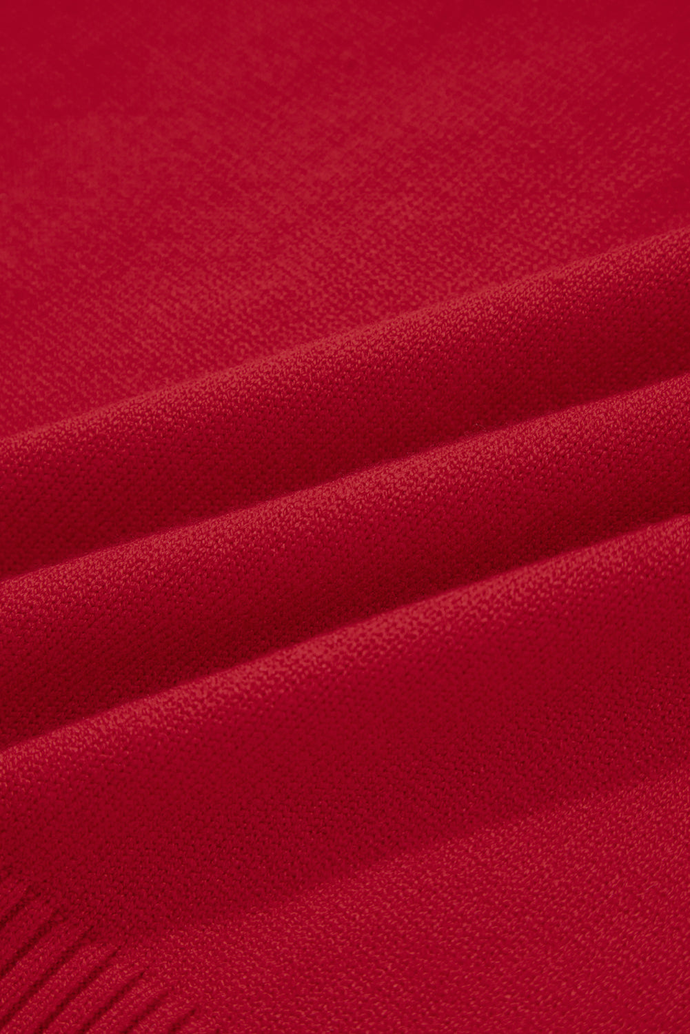 🎁 Luke & Estelle “Wrapped In Love Sweater” – Holiday Chic You’ll Adore ❤️✨