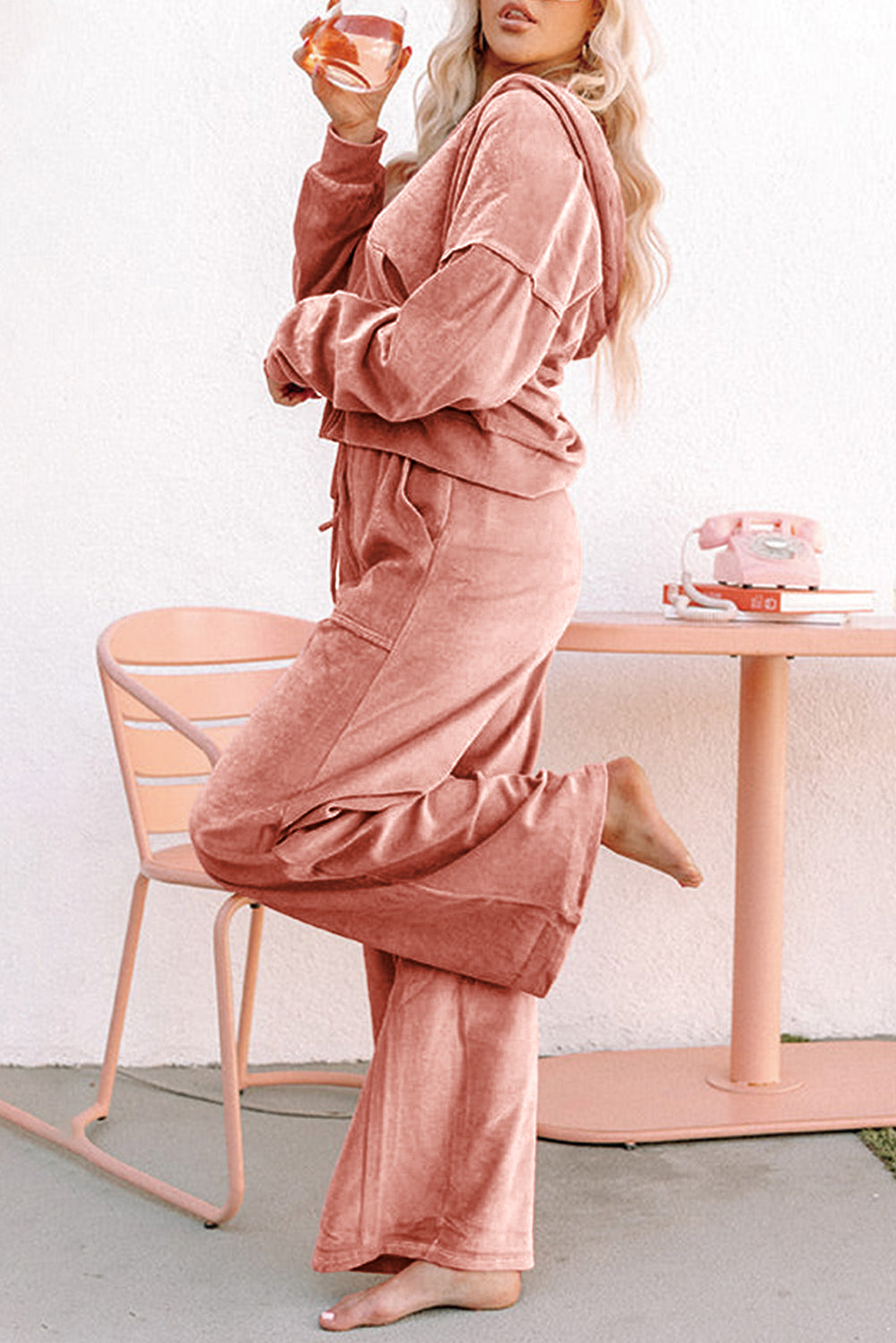 Velvet Blush Cloud Lounge Set – Luxe Comfort Meets Effortless Chic ✨