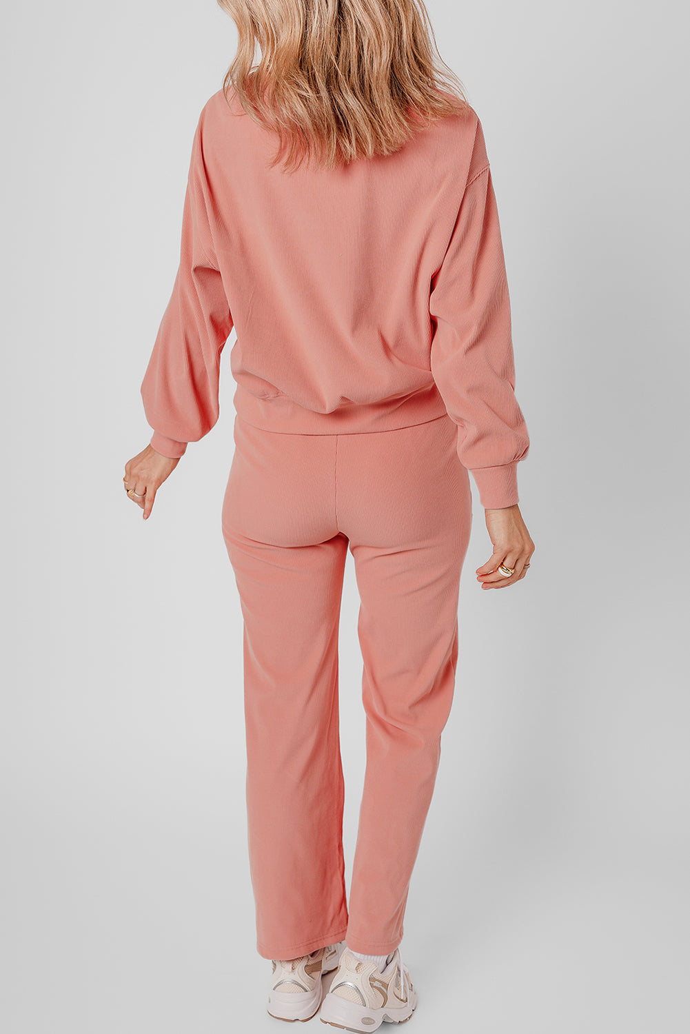 🌸 Luxe Everyday Ribbed Lounge Set – Soft Peach Comfort Meets Effortless Style 🌸