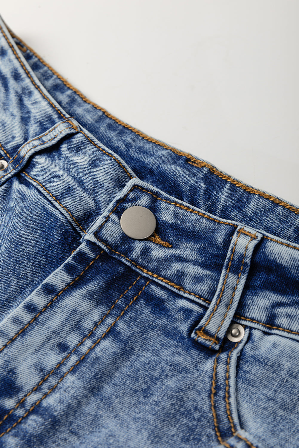 The Luxe Cuff Straight-Leg Denim
