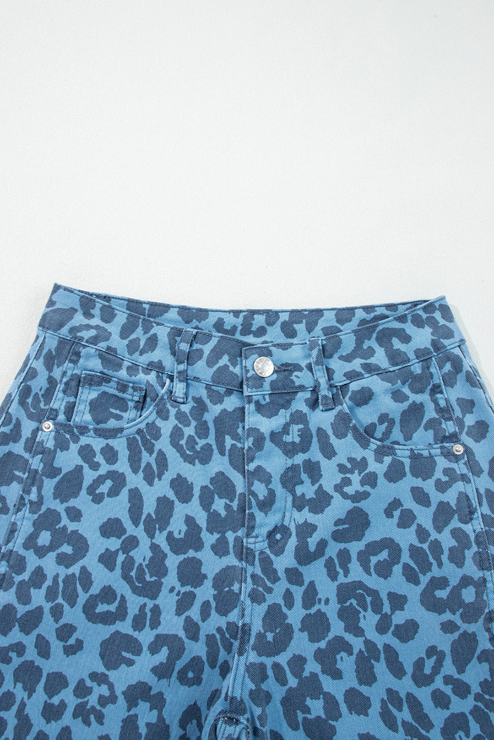 🌟 Luke & Estelle “Wild Side” Leopard Print Cropped Jeans 🌟
