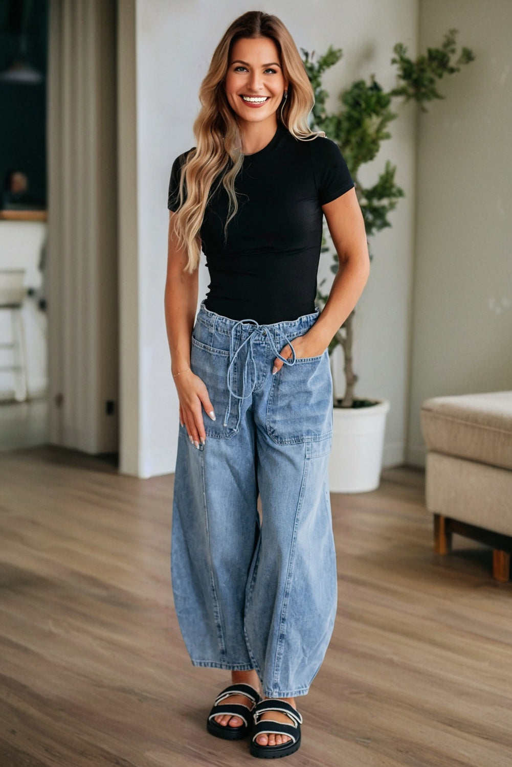 Skyline Barrel-Leg Tie-Waist Jeans – Light Wash