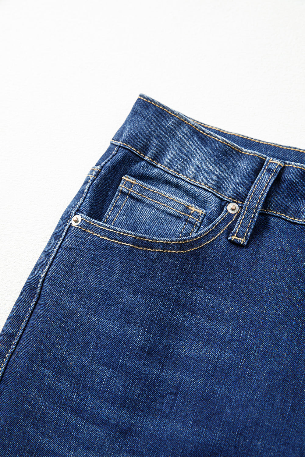 Luke & Estelle “Southern Muse” High-Waist Boot Cut Jeans 👖✨