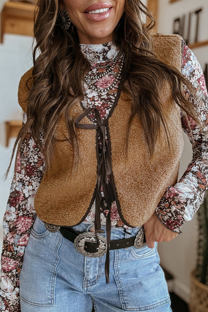 Trailblazer Teddy Vest – Camel Luxe Edition