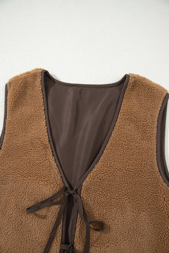 Trailblazer Teddy Vest – Camel Luxe Edition