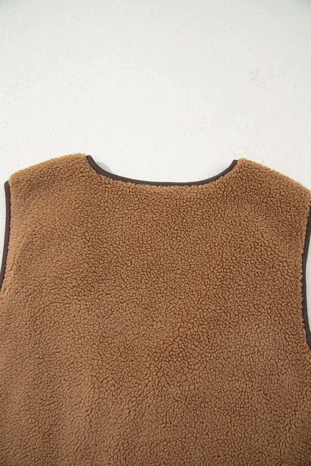Trailblazer Teddy Vest – Camel Luxe Edition