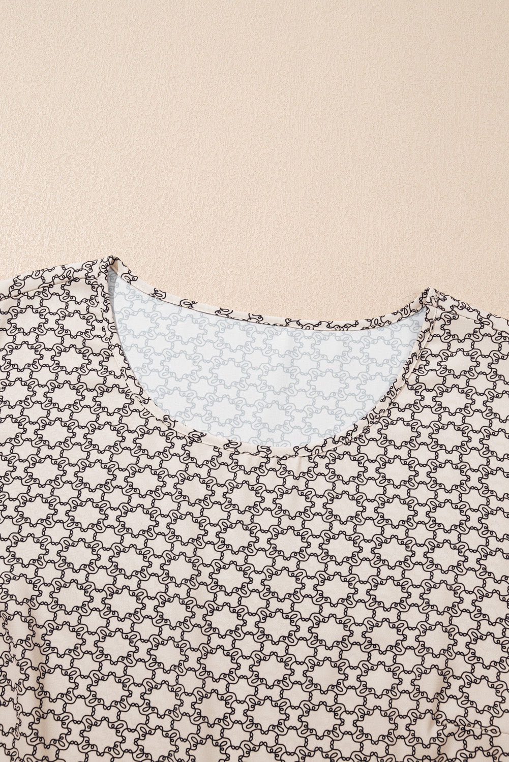 PLUS SIZE✨Marbella Mosaic Flutter Sleeve Blouse (Sand & Ink)