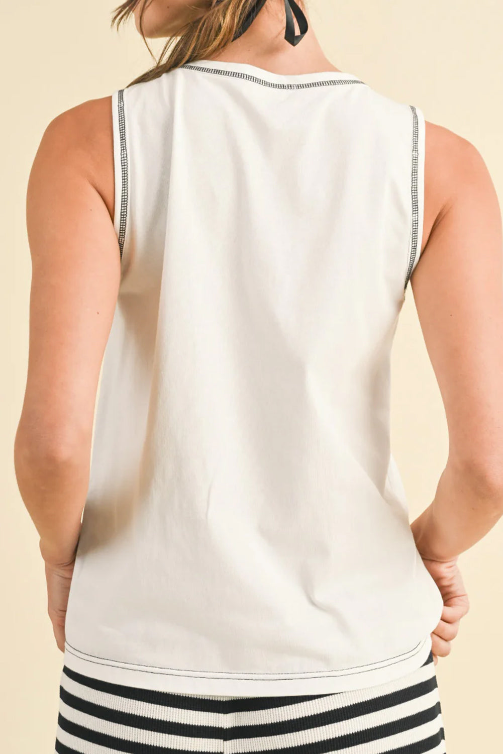 White Sleeveless Bow Graphic Tank Top With Black Stitching