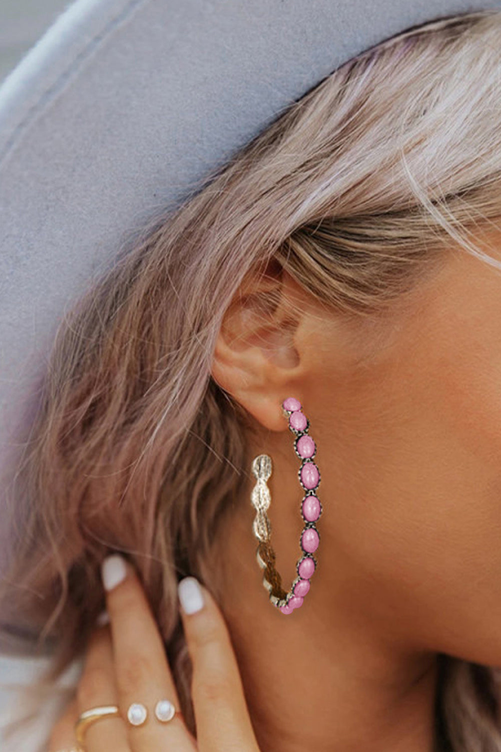 Pink Scalloped Faux Gem Inlay Hoop Pierced Earrings