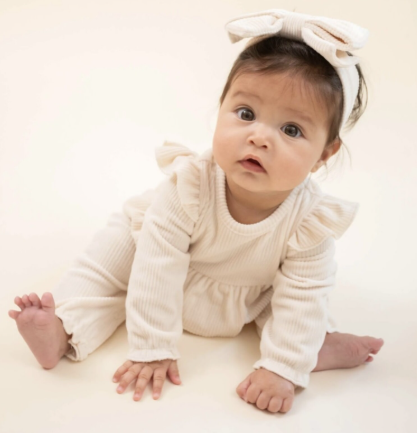 Mud Pie Ivory Ribbed Velour Ruffle Roper & Headband