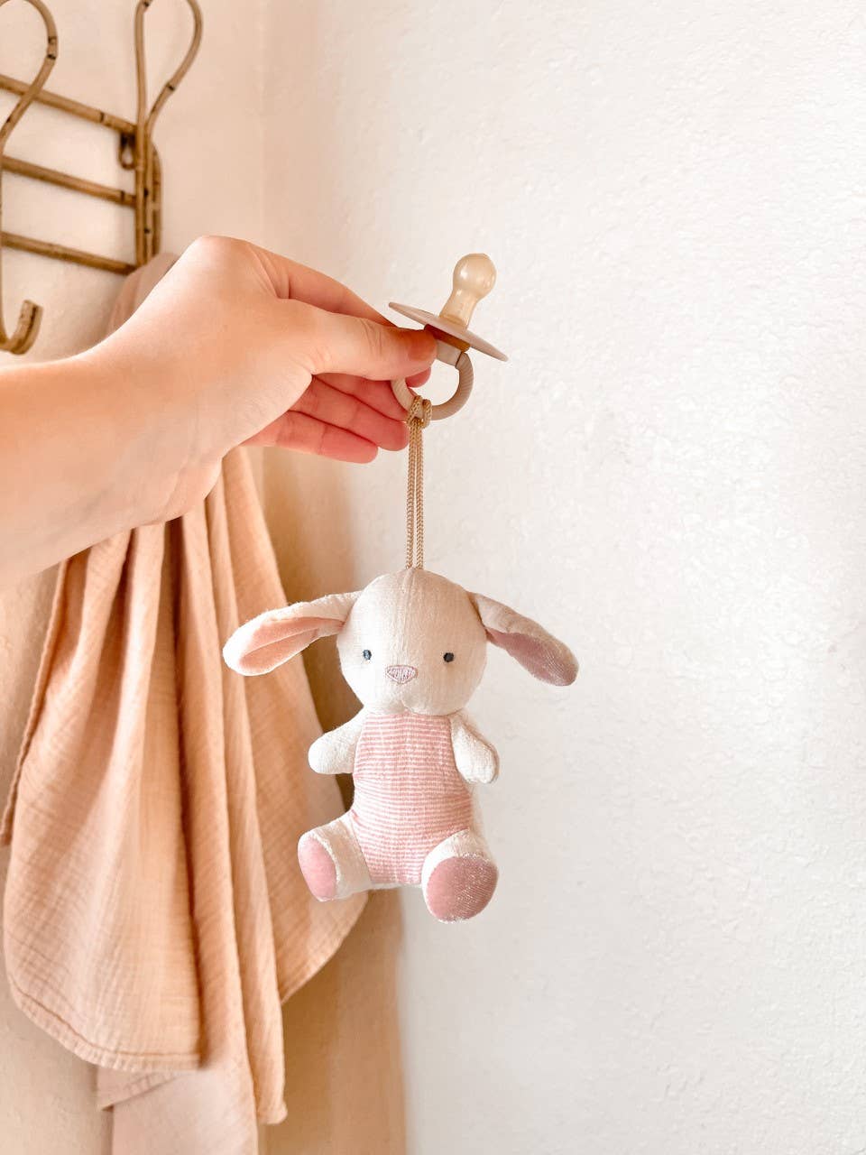 Itzy Ritzy - *NEW OPTIONS* Bitzy Pal Natural Rubber Pacifier & Plush: Bunny
