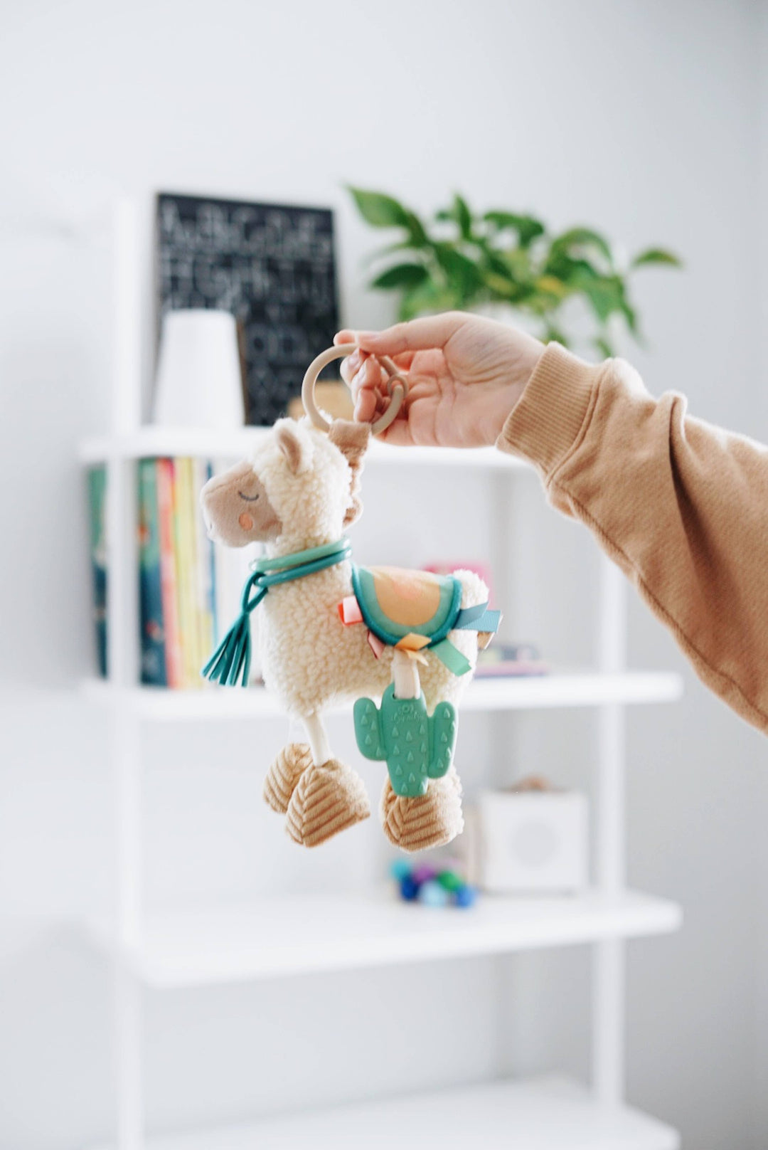 Itzy Ritzy - Itzy Friends Link & Love™ Activity Plush with Teether Toy: Llama